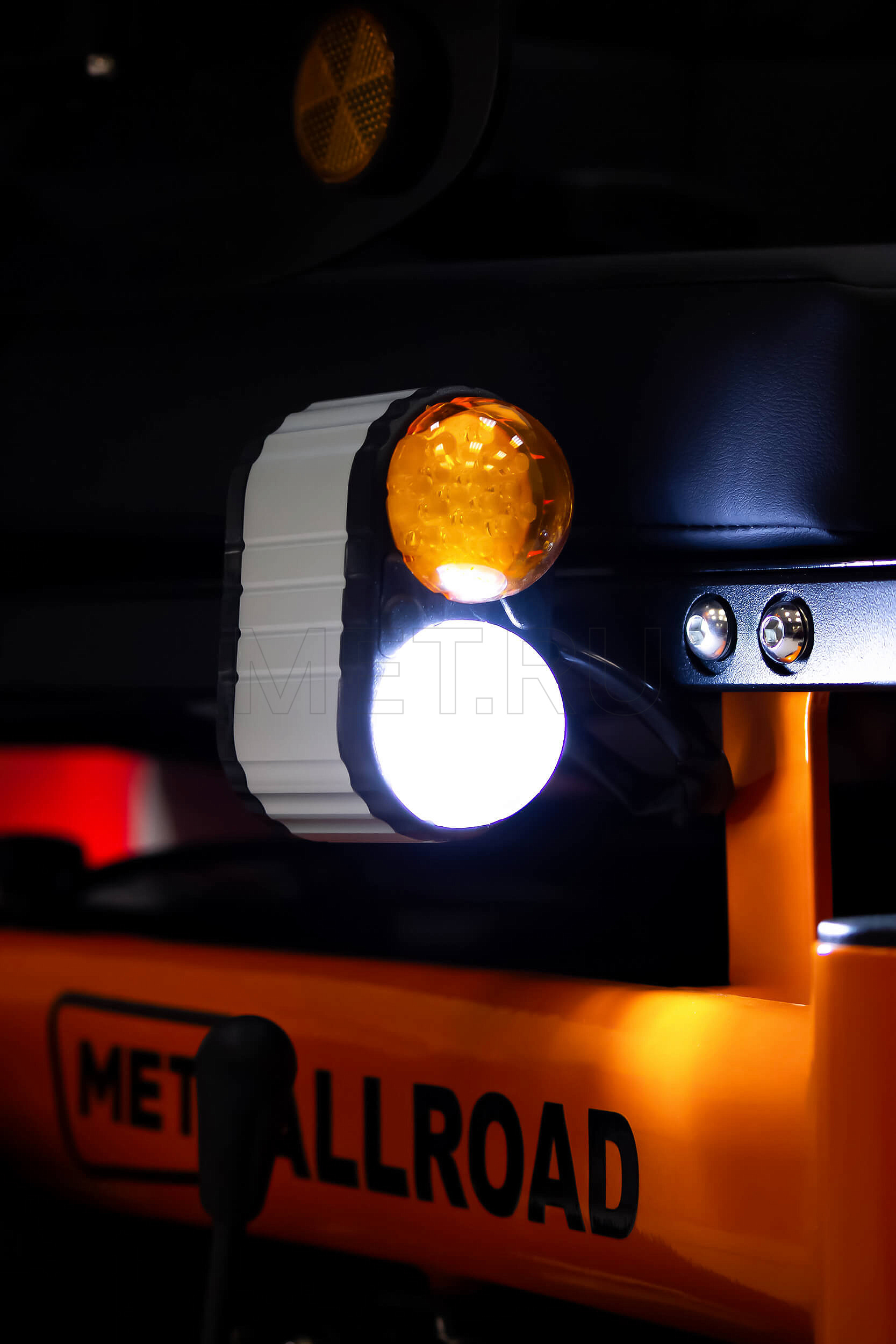 Электрическая кресло-коляска MET ALLROAD фото 12