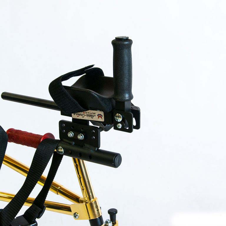 Опоры-ходунки 4-х колёсные с фиксацией туловища и подлокотной опорой Мега фото 2